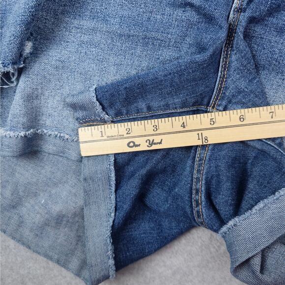 Old Navy Womens 20 Plus Regular Distressed Denim Cut Off Shorts 42" Waist - Picture 9 of 11